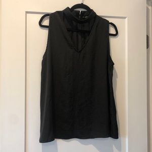 Banana Republic Black Choker Detail Tank Size L